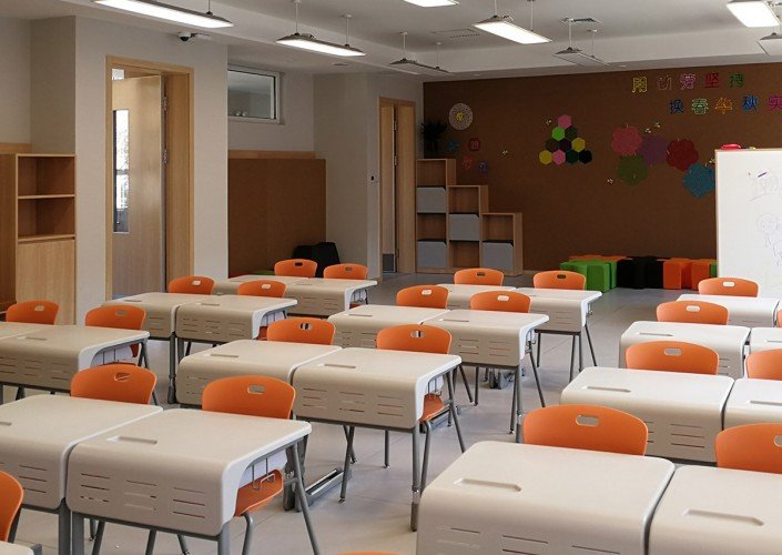 classroom furniture