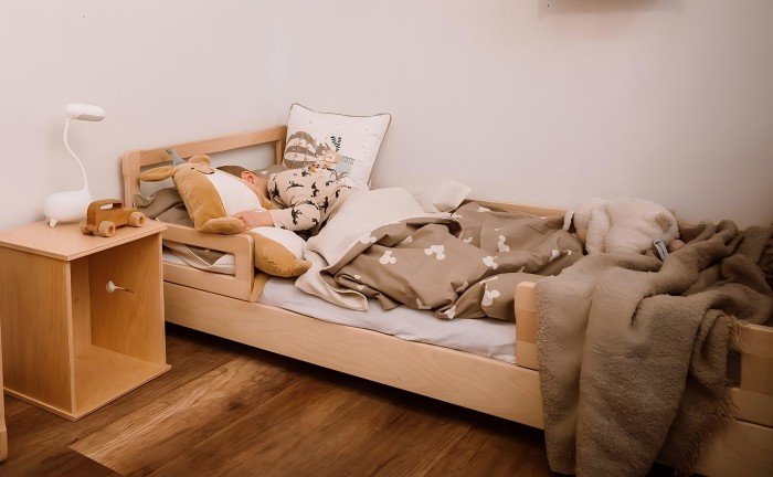 woodjoy montessori bed